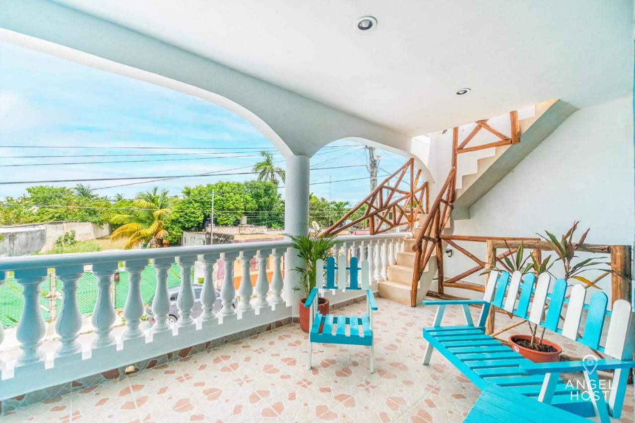 Malecon Beach House In Progreso 1 Block From Beach 外观 照片